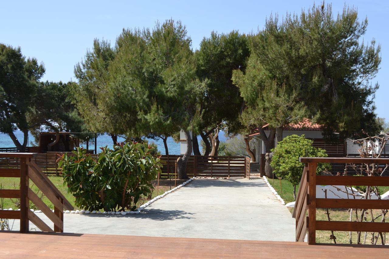 Artemis Suites Romanos  Exterior photo